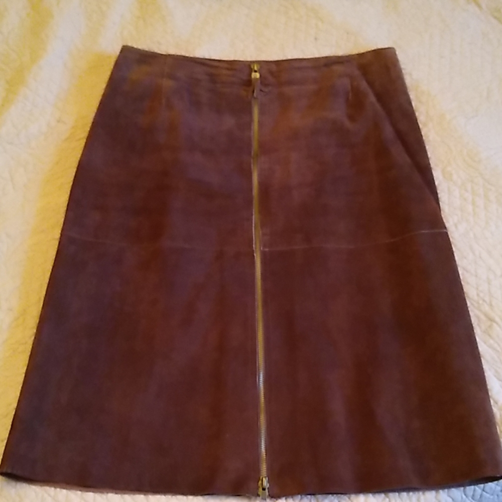 Isaac mizrahi Brown Suede A-line Skirt, size 4